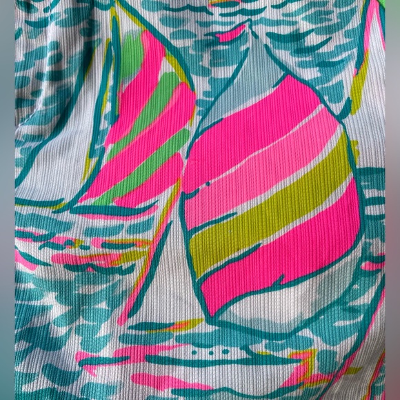 Lilly Pulitzer Callahan Shorts Size 2 Sailboat Pattern - Picture 3 of 4